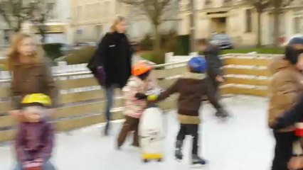 Lea à la patinoire