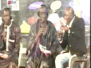 VIDEO DIRECT LUTTE Modou Anta se noie dans Lac rose: victoire sans bavure du Fassois