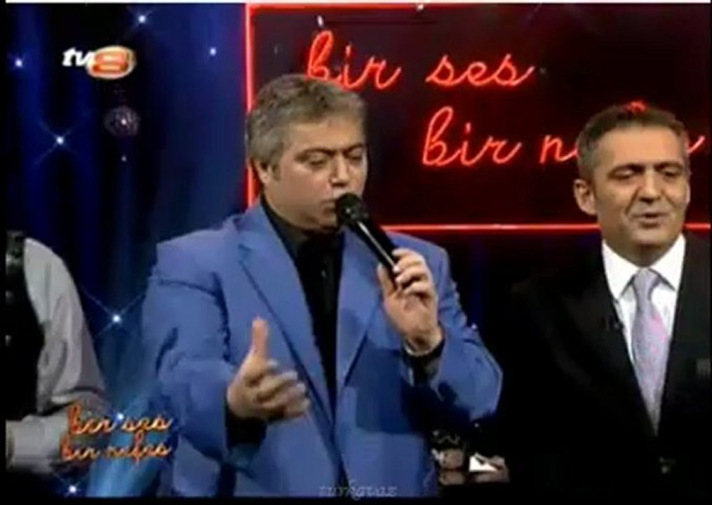 14 Cengiz Kurtoğlu Yavuz Bingöl Gelin olmuş gidiyorsun