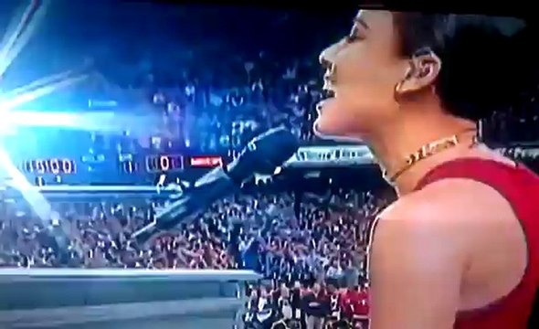 Alicia Keys Performing National Anthem at Super Bowl 2013
