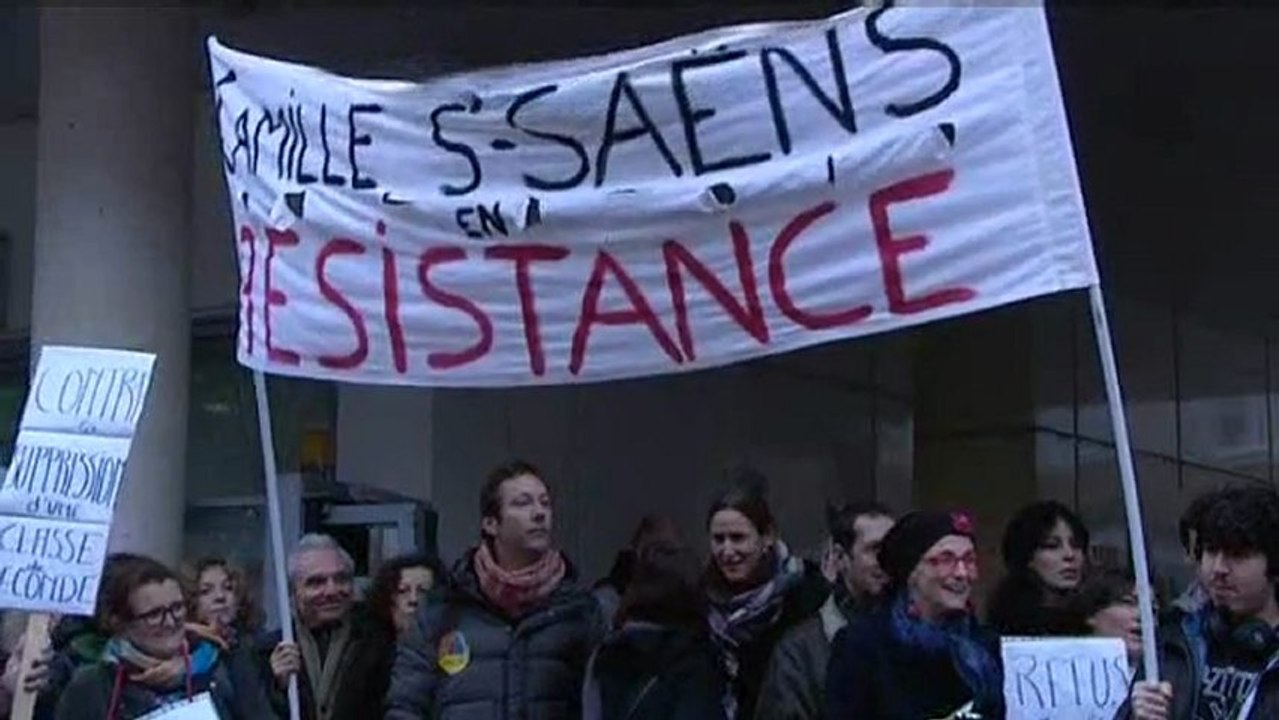 Grève au collège-lycée Camille-Saint-Saëns à Rouen