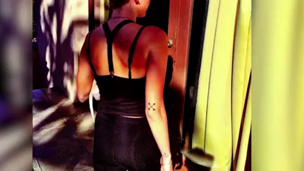 Cyrus hat ein neues Tattoo