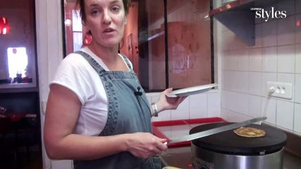Les crêpes de Sophie à la main
