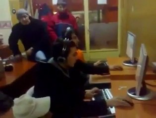 Counter Strike Oynayan Gençler Şiveli (Küfürlü)