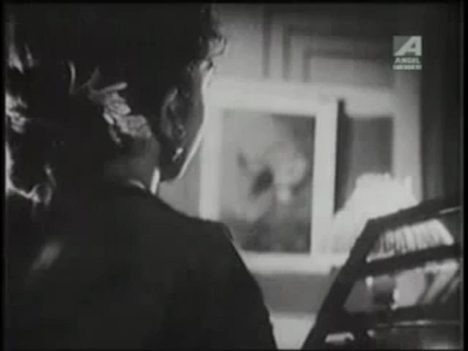 Aar jeno nei kono bhabna - Movie Deep Jele Jai