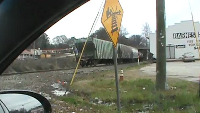 Norfolk Southern mixed freight southeast through Mableton Ga.