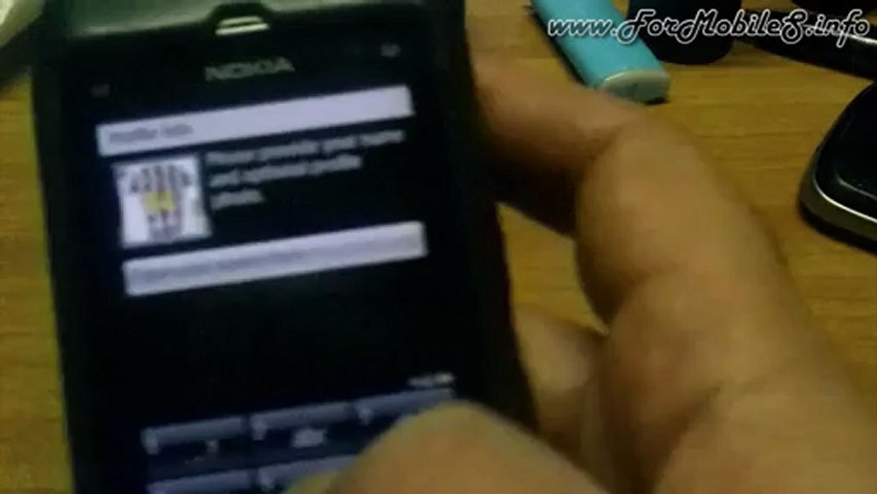 Come ti rubo i contatti e vivo felice - Con amore, WhatsApp