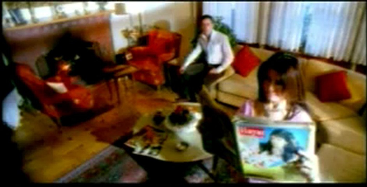 ESRA ÖZMEN Aman aman RAKS