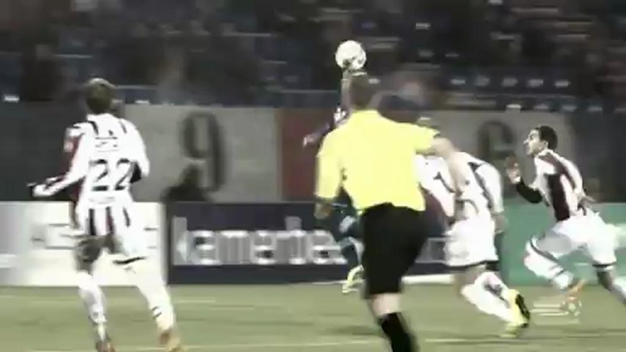 Wspaniała bramka Tonnyego Vilheny dla Feyenordu