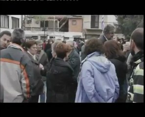 Κοσμοπλημμύρα στην διαμαρτυρία για το Κέντρο Υγείας Αμφίκλειας