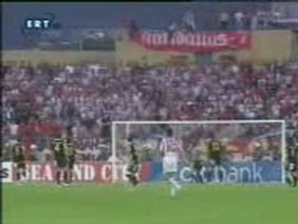 Το εκπληκτικό γκολ του Ριβάλντο (Ολυμπιακός - Άρης)