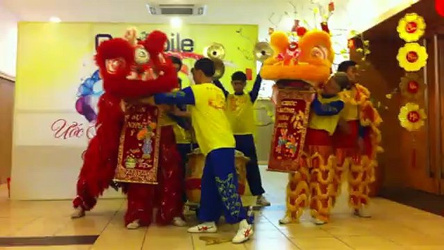 múa lân đầu năm,múa lân tết,múa lân khai xuân,múa rồng lễ hội 0974 182 559