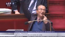 Les couleurs arc-en-ciel des pulls de Mariton en débat