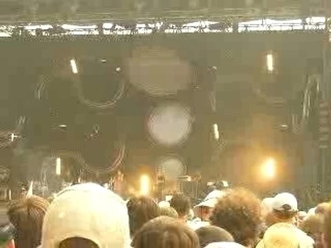 Olivia Ruiz aux Vieilles Charrues 2006