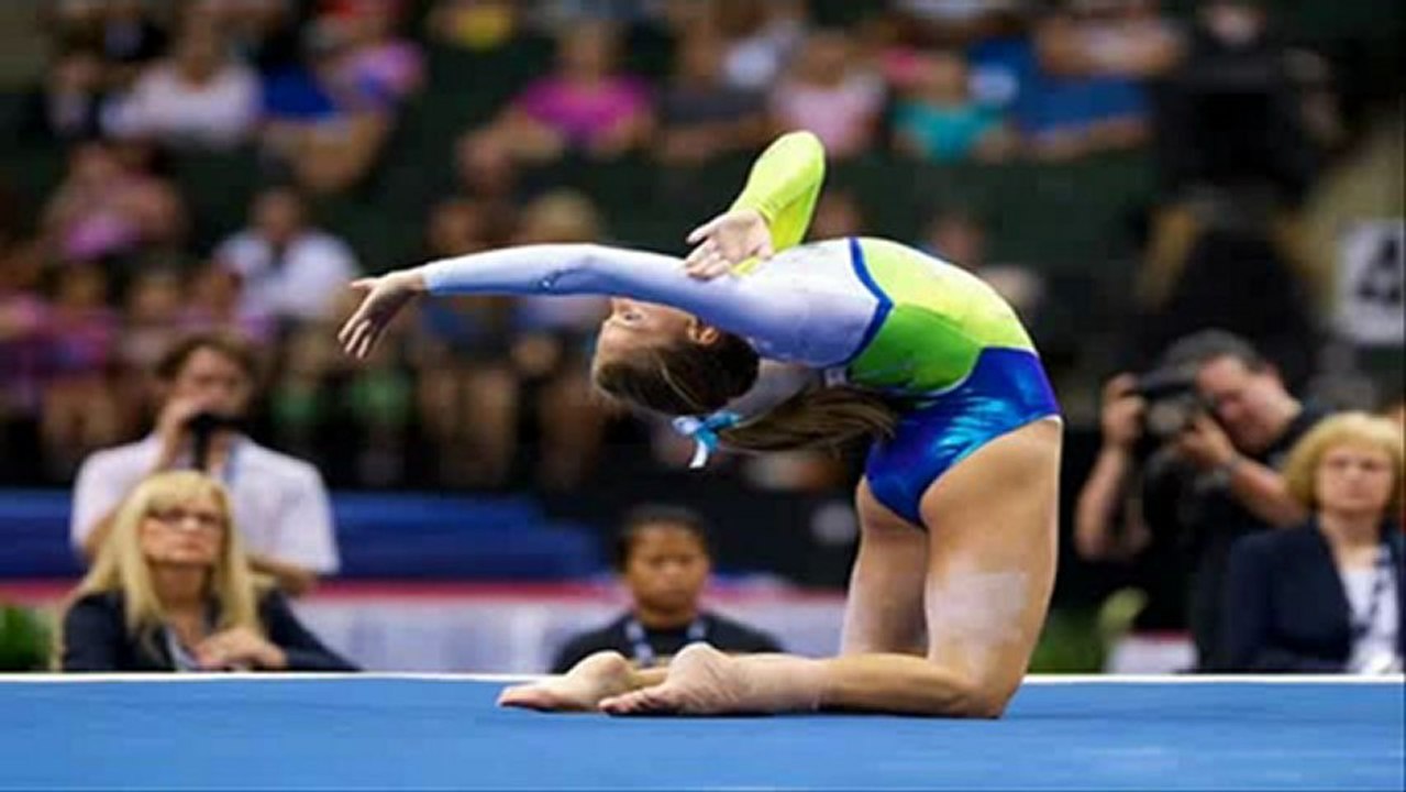 Mackenzie Caquatto-Floor Music 2011(EXCLUSIVE)