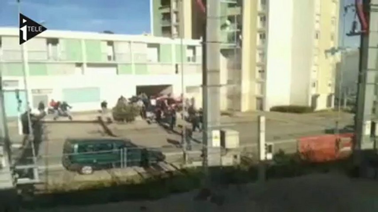 TGV pris d'assaut à Marseille : les images exclusives