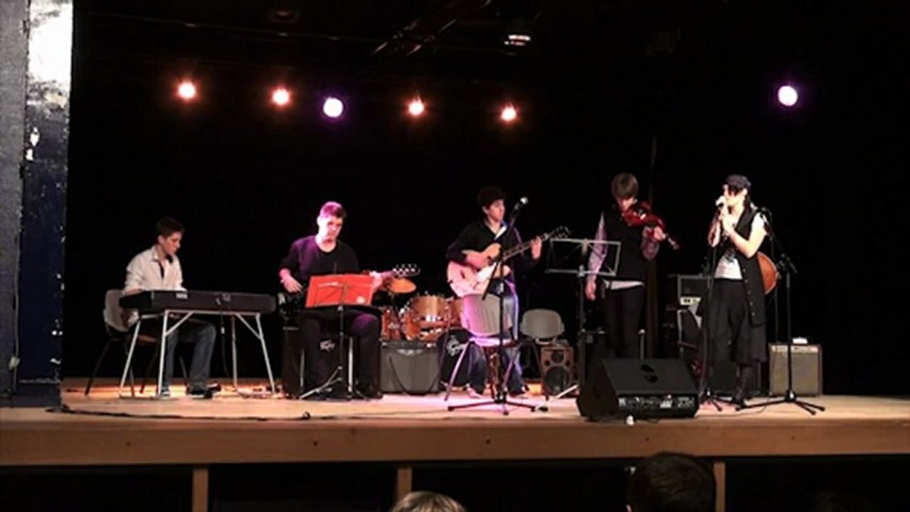 Across the universe, The Beatles, par les Blackout 321