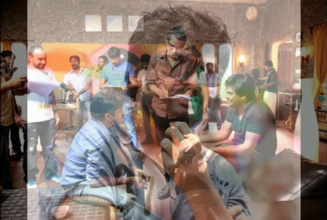 Cameraman Ganga tho Rambabu Working