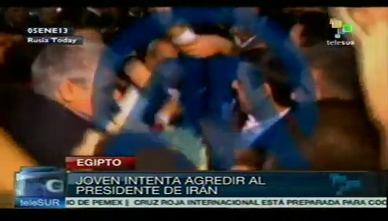 Joven intenta agredir al presidente iraní en El Cairo
