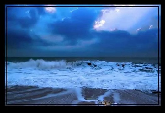 Kahraman Tazeoğlu - İyi Oldu Gelmediğin