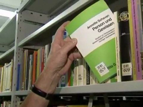 Министра образования ФРГ лишили ученой степени