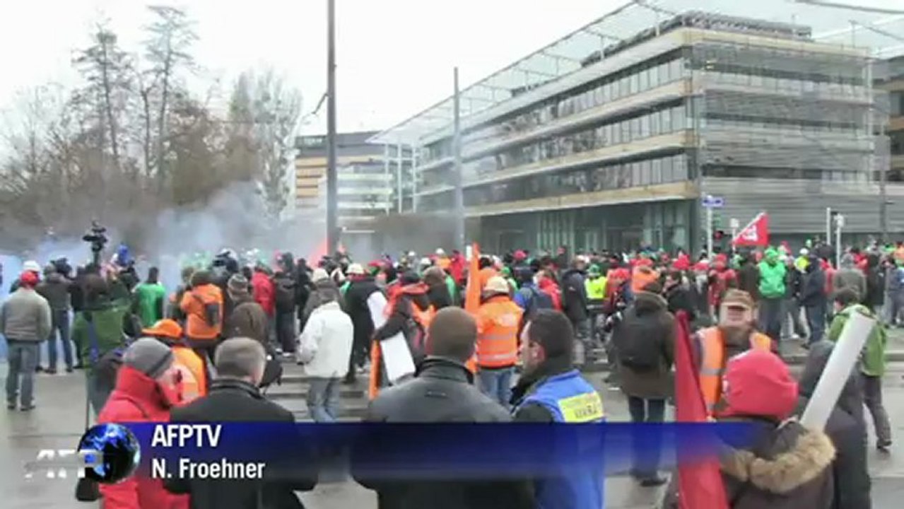 Les "Arcelor" d'Europe manifestent à Strasbourg