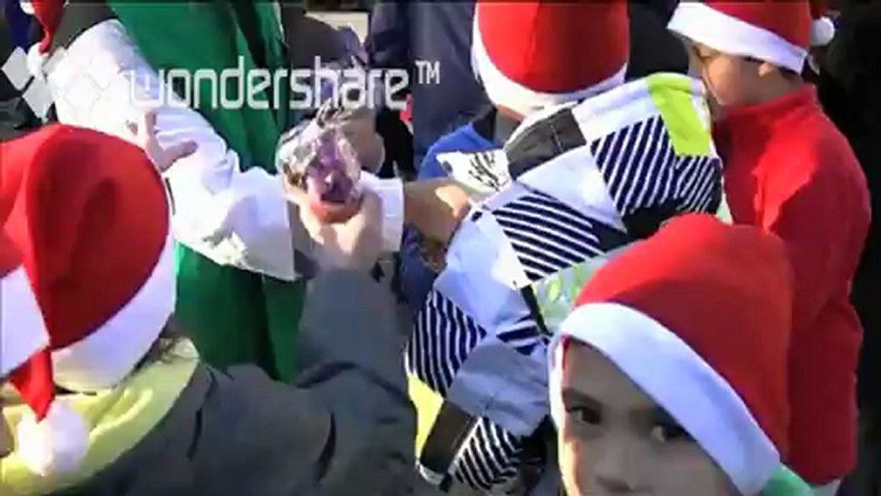 La parade des pères Noël verts