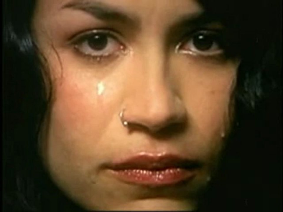 Si Se - 'The Rain' Music Video