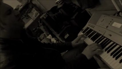 farzet ki ben bir yalanım erhan