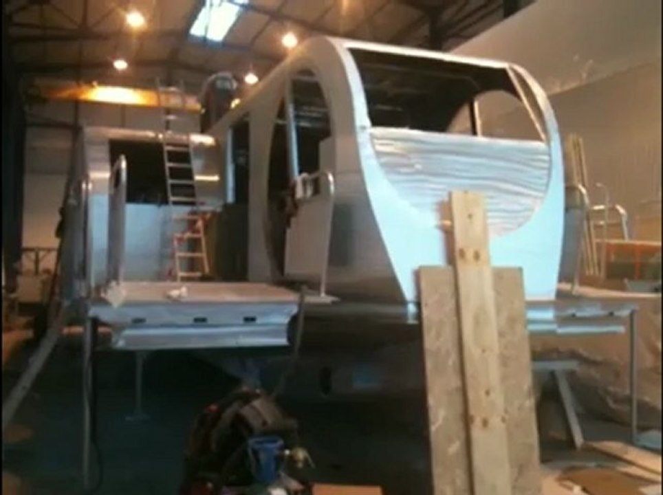 Au coeur du chantier de la future navette fluviale de Calais