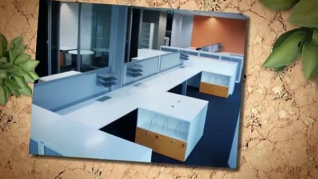 Office Workstation Desks with Glass Partitions