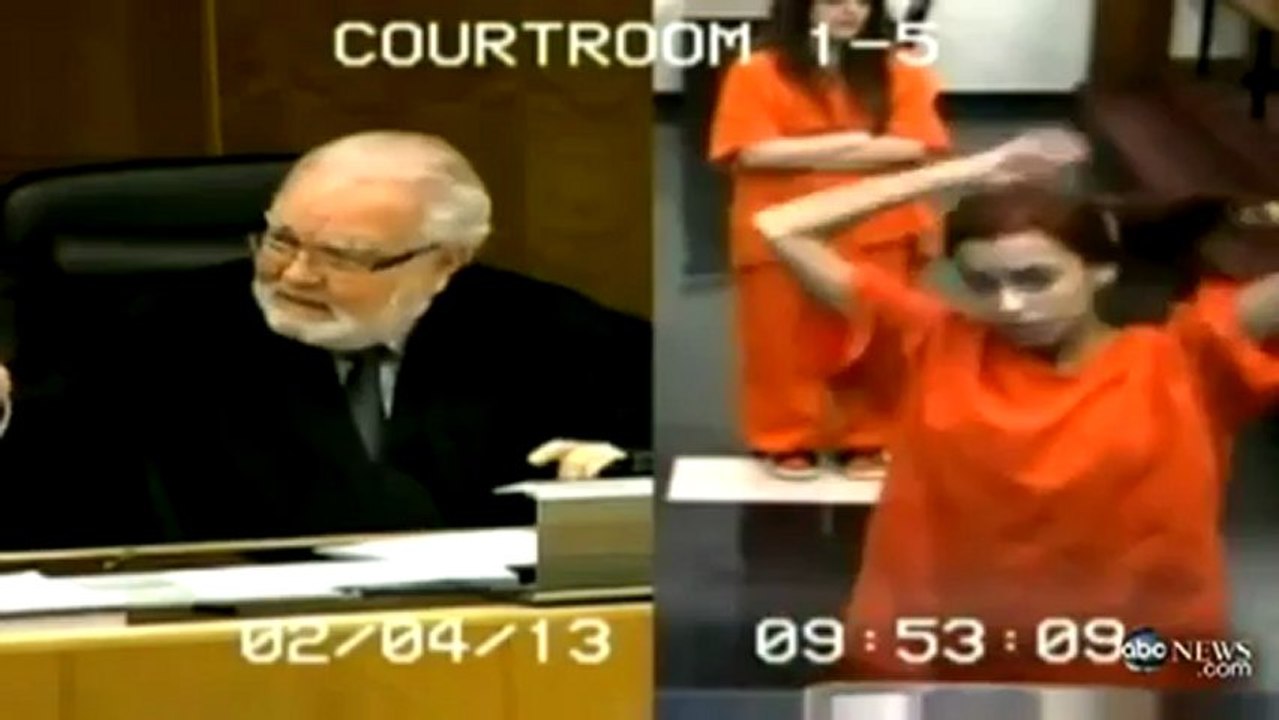 Elle écope de 30 jours de prison pour avoir fait un doigt d'honneur au