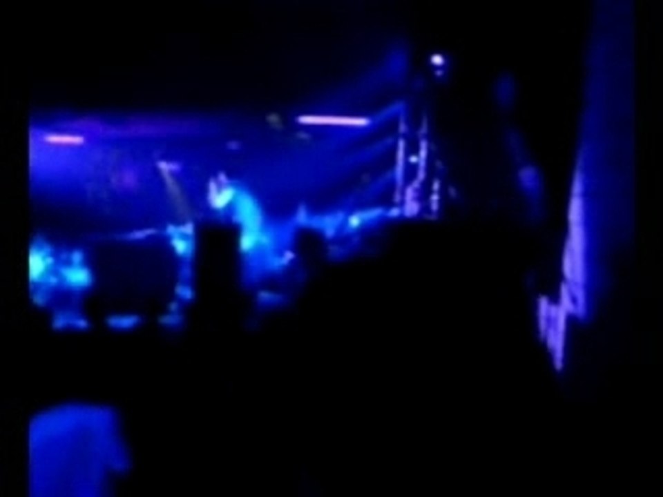 Tecktonik (discothèque le titan)