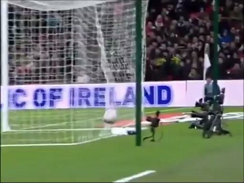 BURSA TARUHAN BOLA-CUPLIKAN HASIL PERTANDINGAN INGGRIS VS JERMAN 2-1