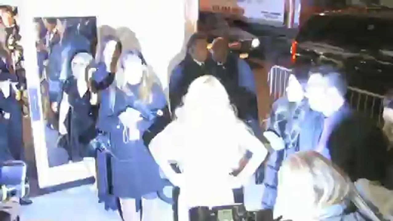 Lindsay lohan strahlt