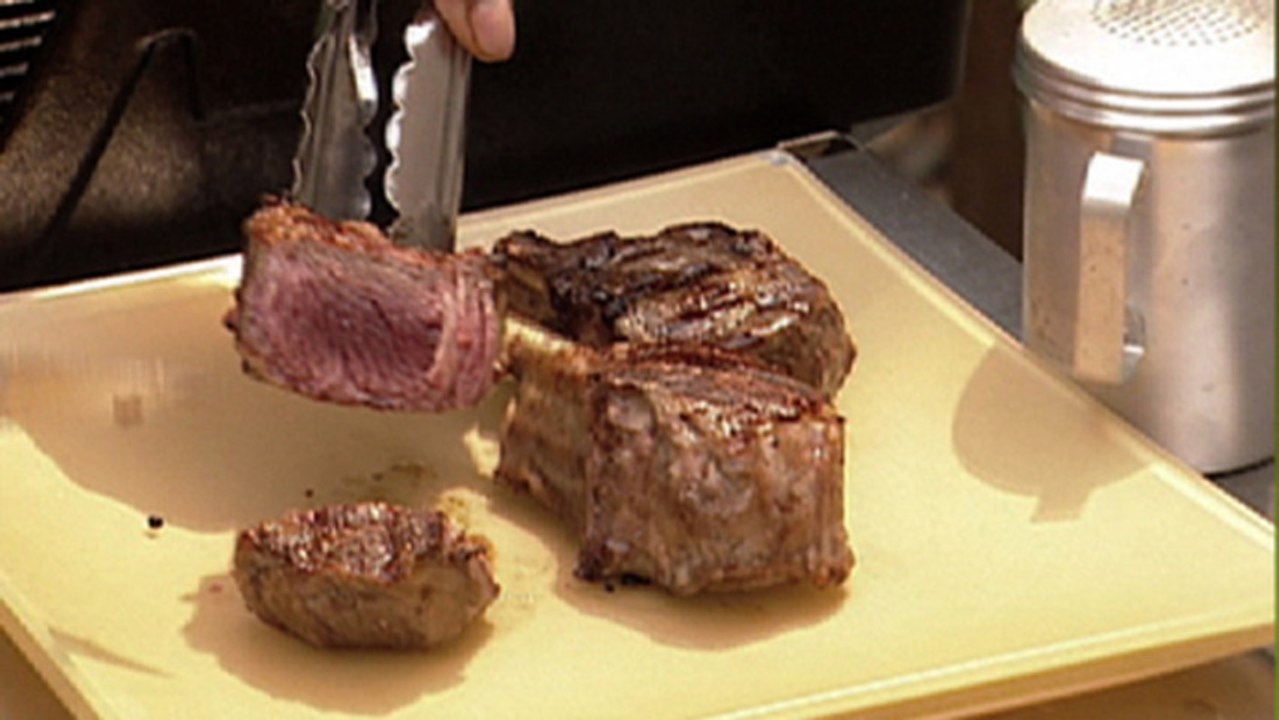 Como preparar en la parrilla una chuleta de cordero perfecta