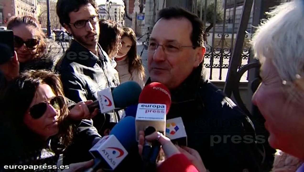 Desactivan un explosivo en la Catedral de la Almudena