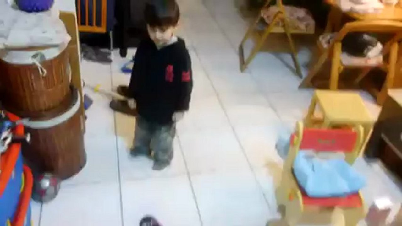 4 Year Old Explains Why His "Love is Broken"