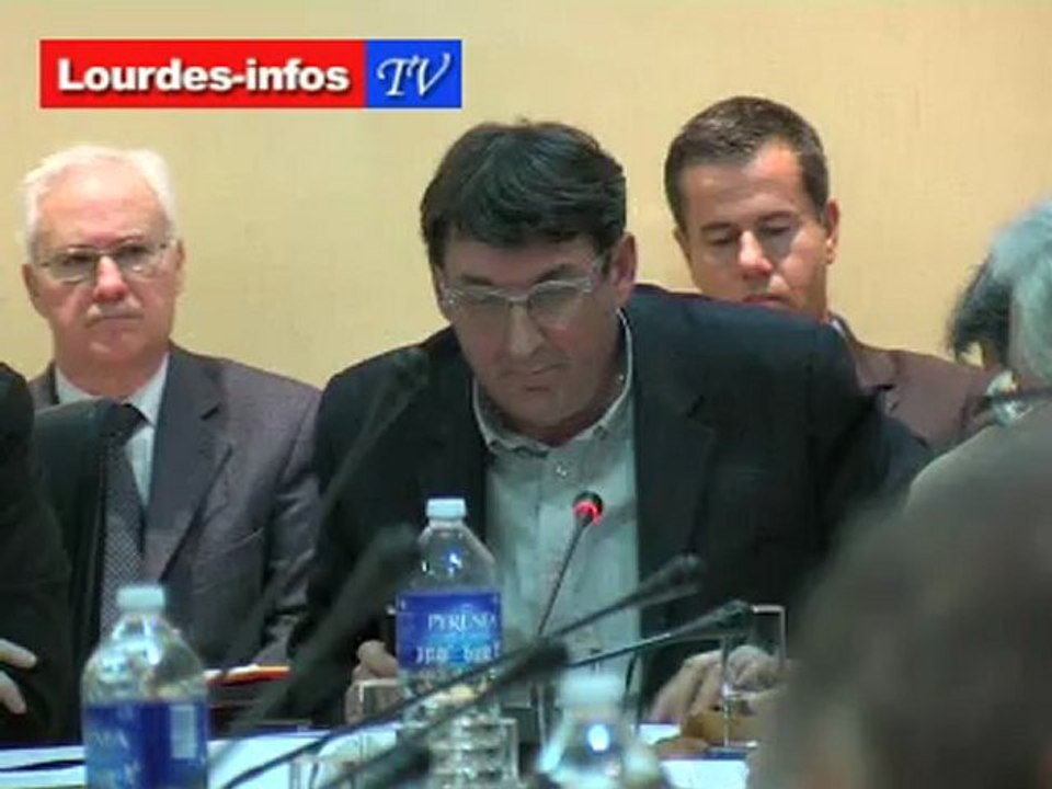 Conseil municipal de Lourdes : Budget Primitif 2013 7 février 2013 artignanve jean pierre azot vinuales lavit garot perreto merriot anton poublanc vote  Budget Primitif 2013
