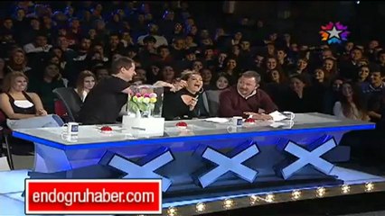 Hülya Avşar Acun Ilıcalı bilek güreşi