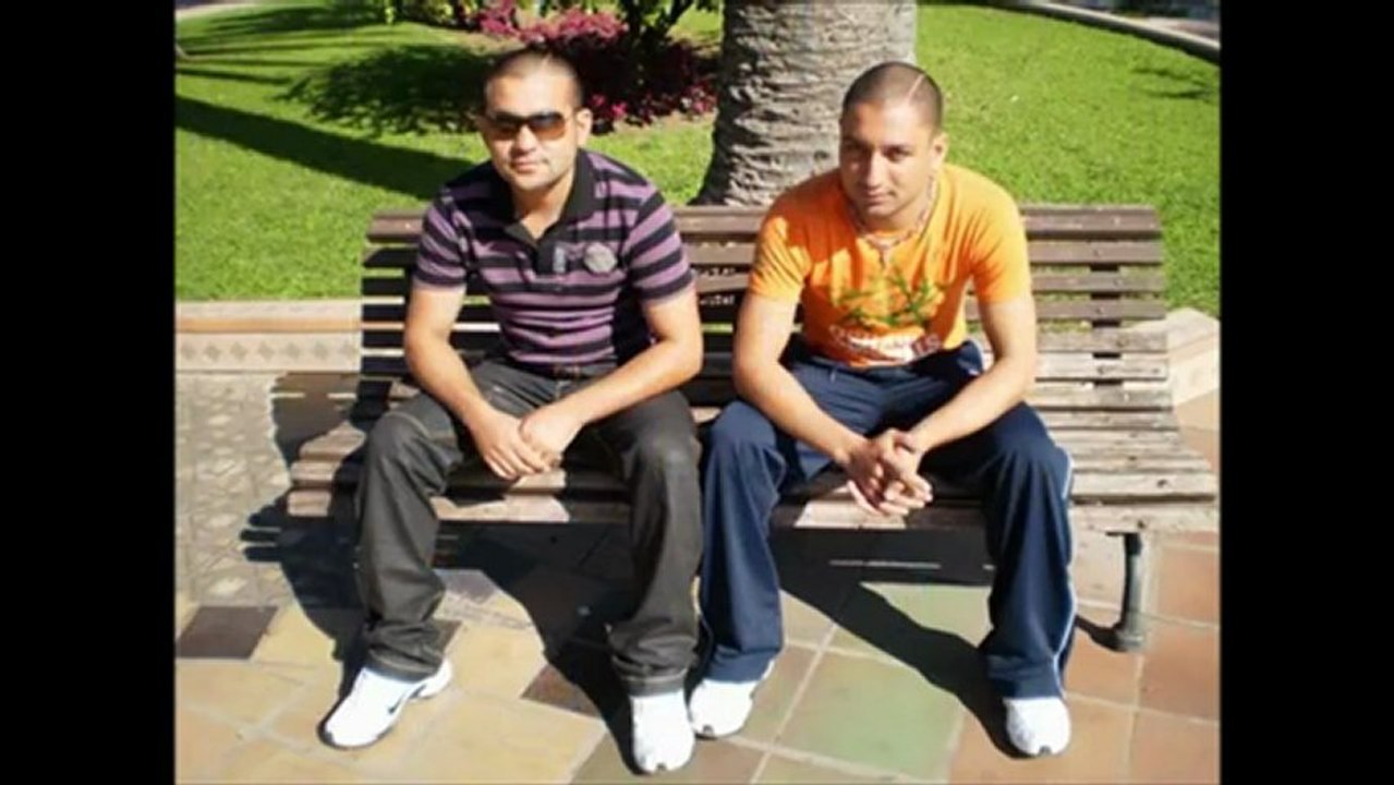 chandi da challa spain.wmv - YouTube_2