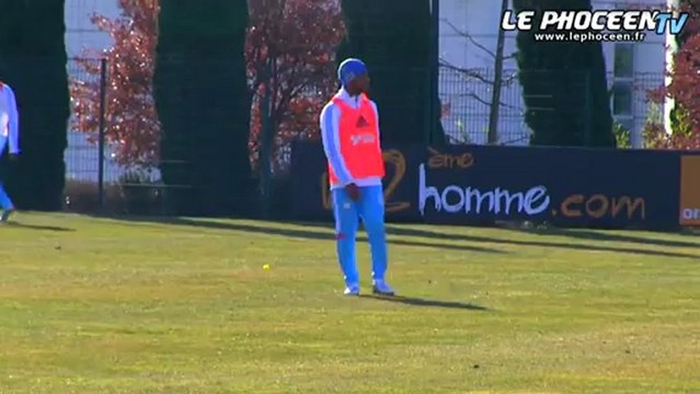 L'OM travaille les corners...