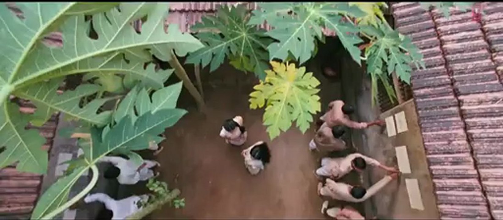 Yeh Des Hai Mera Video Song - Khelein Hum Jee J...