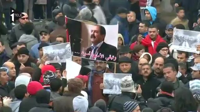 Echauffourées pour les obsèques de Chokri Belaïd