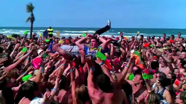 Timeflies Tuesday - Same Damn Time HD