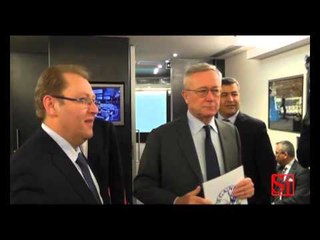 Napoli - Tremonti: "Con Monti cornuti e mazziati" (09.02.13)