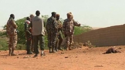 Malian troops foil suicide bomb attack