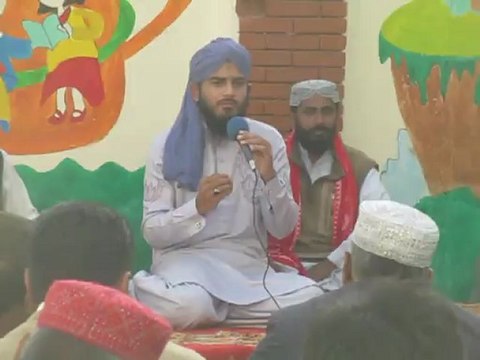 Muhammad Waqas Raza Qadri bhai in Rajanpur Mehfil-e-Naat 5-feb-2013 Part-3