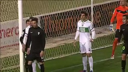 下载视频: Jugadas Polémicas: Elche 0-0 Córdoba (10/02/2013)