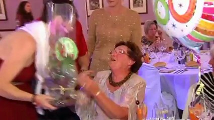 Una británica de 80 años celebró su funeral estando v